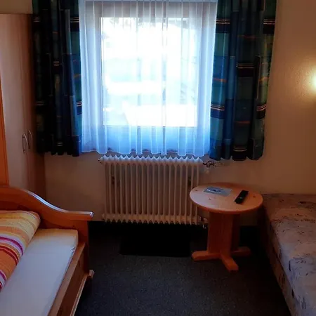 Haus Sonnheim Bed & Breakfast *